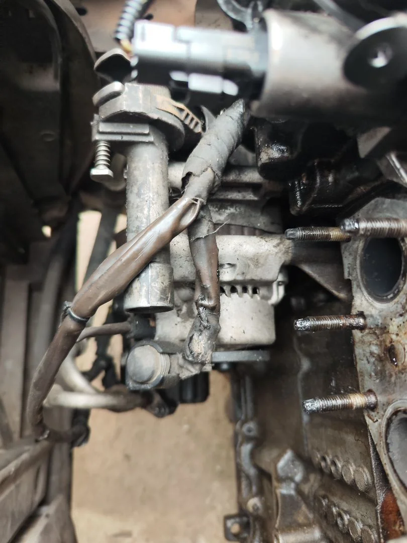 Foto de ALTERNADOR PEUGEOT 207 CC CABRIO-COUPÉ 1.6 16V (120 CV / 88 KW)