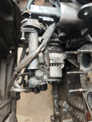 Foto de ALTERNADOR PEUGEOT 207 CC CABRIO-COUPÉ 1.6 16V (120 CV / 88 KW)