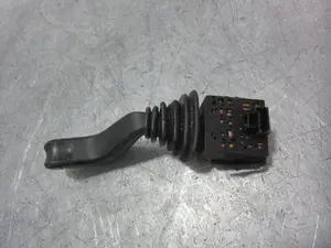Foto de MANDO LIMPIA OPEL CORSA C 1.2 16V CAT (Z 12 XE / LW4) (75 CV / 55 KW) referencia 09185413 foto 2