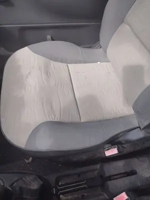 Foto de ASIENTO DELANTERO DERECHO PEUGEOT PARTNER (S2) 1.9 Diesel (69 CV / 51 KW) foto 2