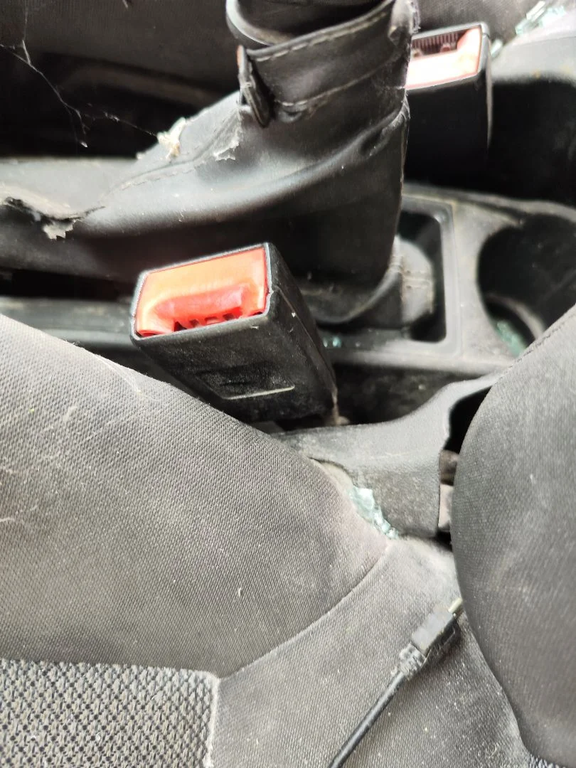 Foto de PRETENSOR AIRBAG IZQUIERDO FIAT II DOBLÒ (263) CARGO 1.6 JTDM 16V CAT (105 CV / 77 KW)