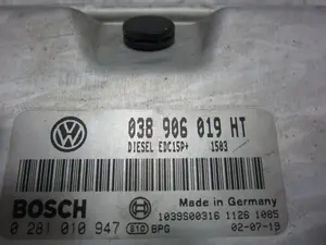 Foto de CENTRALITA MOTOR UCE SEAT IBIZA (6L1) 1.9 SDI (64 CV / 47 KW) referencia 038906019HT foto 2