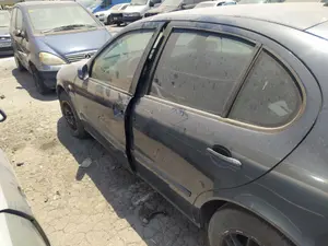 Foto de PUERTA TRASERA IZQUIERDA SEAT LEON (1M1) 1.9 TDI (90 CV / 66 KW) referencia 1M0833055N
