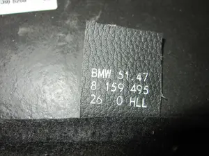 Foto de TAPA MALETERO BMW SERIE 5 BERLINA (E39) 2.5 24V Turbodiesel CAT (163 CV / 120 KW) referencia 8159495 foto 3