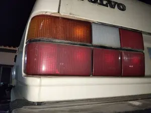 Foto de PILOTO TRASERO IZQUIERDO VOLVO SERIE 740 BERLINA/FAMILIAR