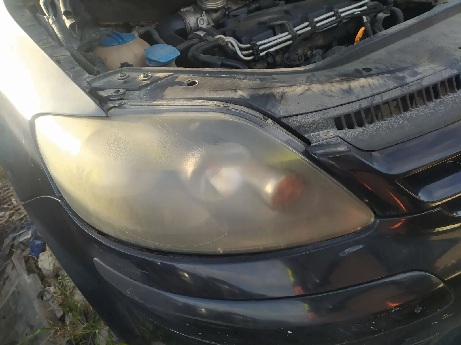 Foto de FARO DERECHO VOLKSWAGEN GOLF PLUS V (5M1) 1.9 TDI (105 CV / 77 KW)