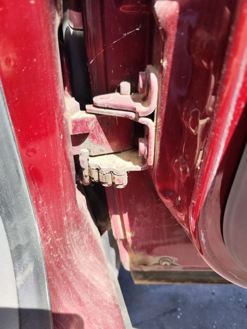Foto de RETENEDOR PUERTA VOLKSWAGEN PASSAT BERLINA (3B2) 1.9 TDI (116 CV / 85 KW)