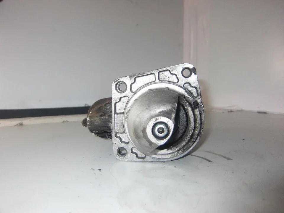 Foto de MOTOR ARRANQUE CHRYSLER VOYAGER GS referencia 0001218158