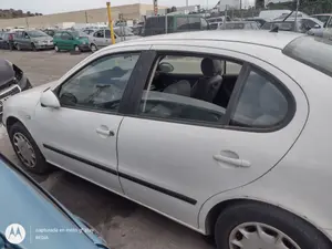 Foto de MANETA EXTERIOR TRASERA IZQUIERDA SEAT TOLEDO (1M2) 1.9 TDI (90 CV / 66 KW) referencia 3B0837207G FKZ