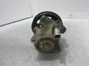 Foto de BOMBA DIRECCION VOLKSWAGEN POLO III BERLINA (6N2) referencia 6N042212154A foto 3