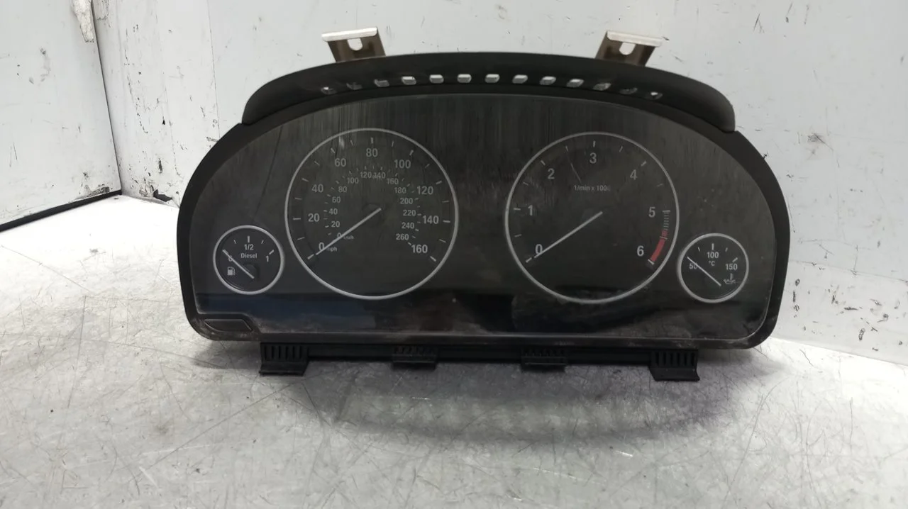 Foto de CUADRO INSTRUMENTOS BMW SERIE 5 TOURING (F11) 2.0 Turbodiesel (184 CV / 135 KW) referencia 1036908460
