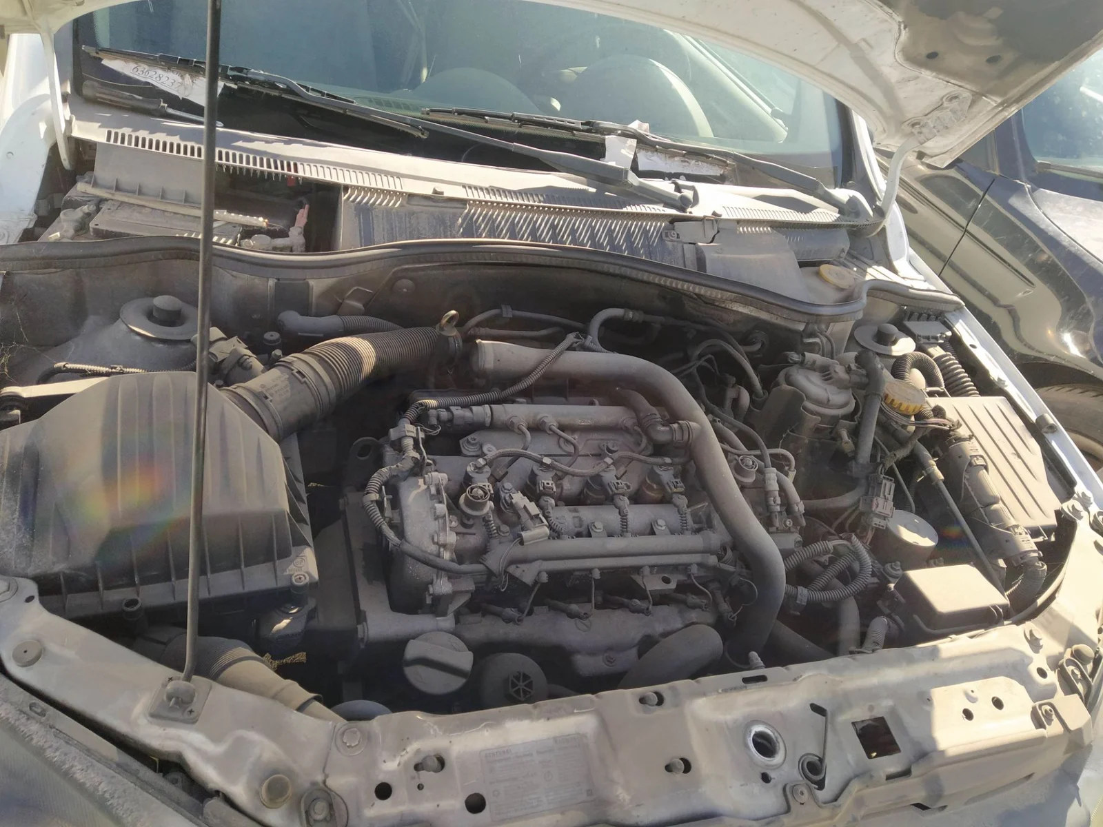 Foto de MOTOR LIMPIA DELANTERO OPEL COMBO (CORSA C) 1.3 16V CDTI CAT (Z 13 DT / LN9) (69 CV / 51 KW)