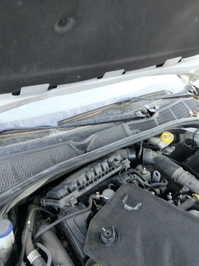 Foto de ARTICULACION LIMPIA DELANTERA CITROEN C4 CACTUS 1.2 12V VTi (82 CV / 60 KW)