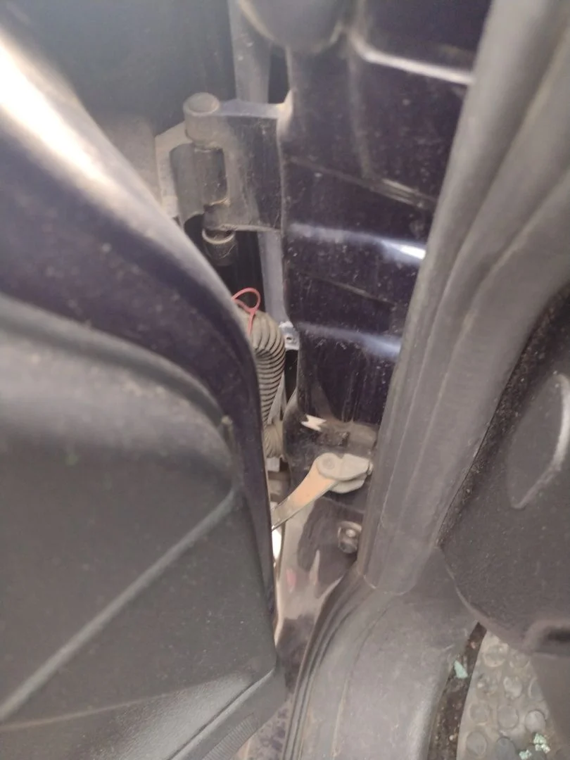 Foto de RETENEDOR PUERTA OPEL ZAFIRA A 2.0 DTI (101 CV / 74 KW)