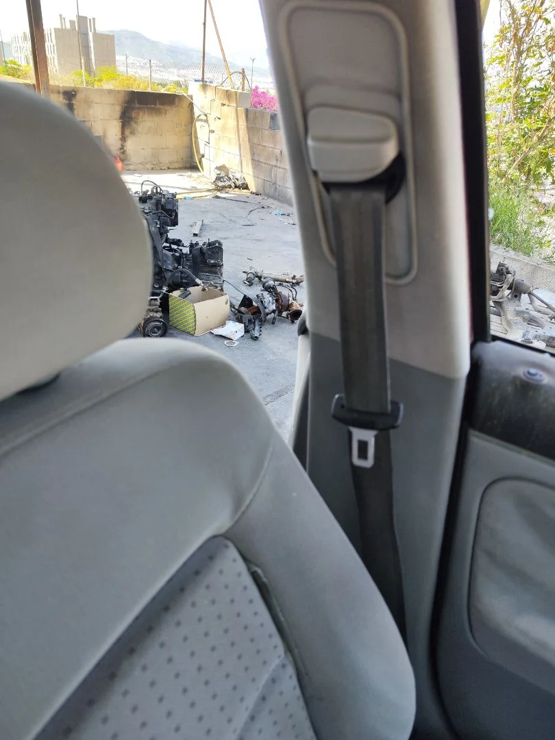 Foto de CINTURON SEGURIDAD DELANTERO IZQUIERDO VOLKSWAGEN PASSAT BERLINA (3B2) 1.9 TDI (110 CV / 81 KW) referencia 3B1857705B FKZ