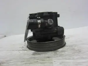 Foto de BOMBA DIRECCION VOLKSWAGEN PASSAT BERLINA (3B3) referencia 059145255