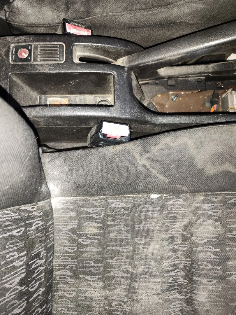 Foto de PRETENSOR AIRBAG DERECHO PEUGEOT 307 (S1)(04.2001) 1.6 16V CAT (109 CV / 80 KW)