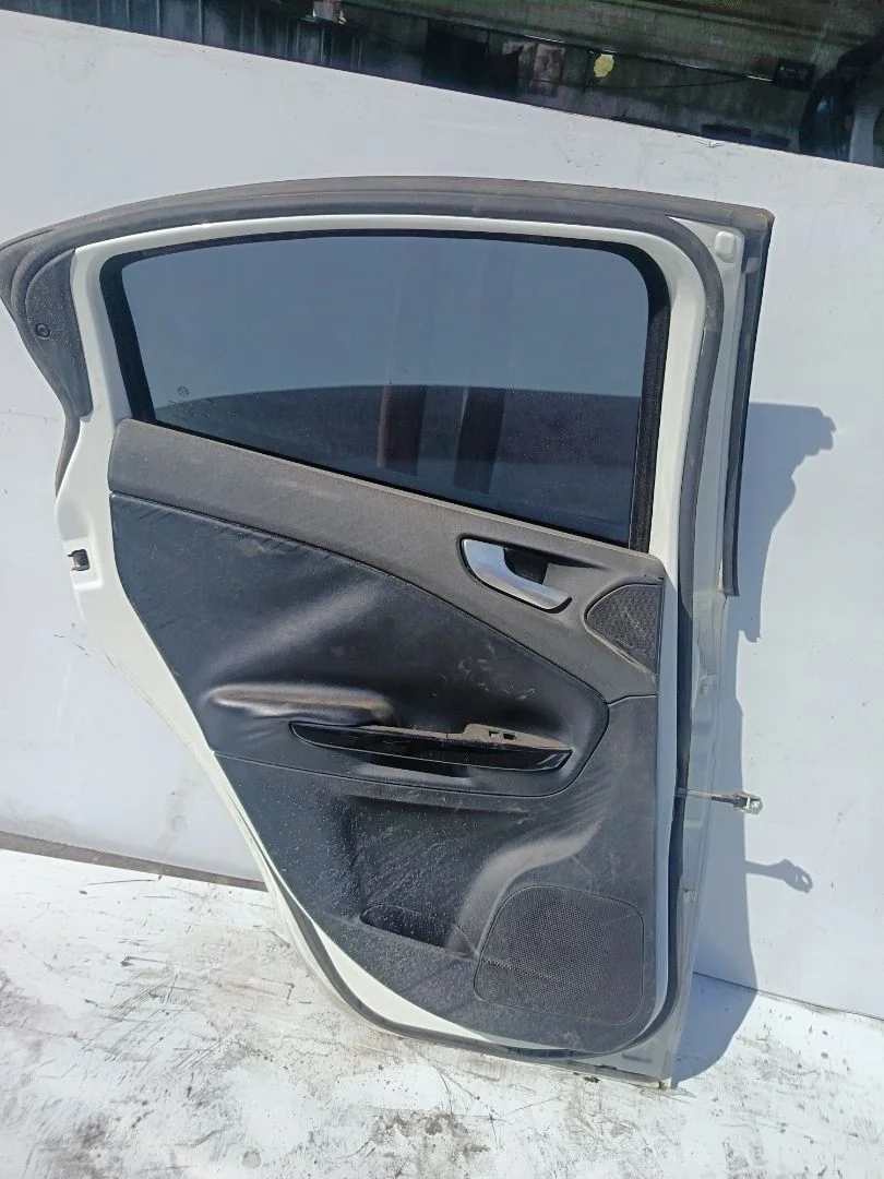 Foto de ELEVALUNAS TRASERO IZQUIERDO ALFA ROMEO GIULIETTA (191) 1.6 JTDM CAT (105 CV / 77 KW)
