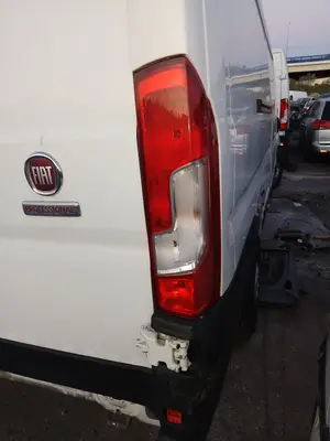 Foto de PILOTO TRASERO DERECHO FIAT DUCATO 3 MAXI FURGÓN TS 35 (295) 2.3 JTD CAT (131 CV / 96 KW)