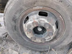 Foto de NO IDENTIFICADO FORD TRANSIT FURGÓN (CY/DY)(1986) 2.5 Diesel (80 CV / 59 KW)