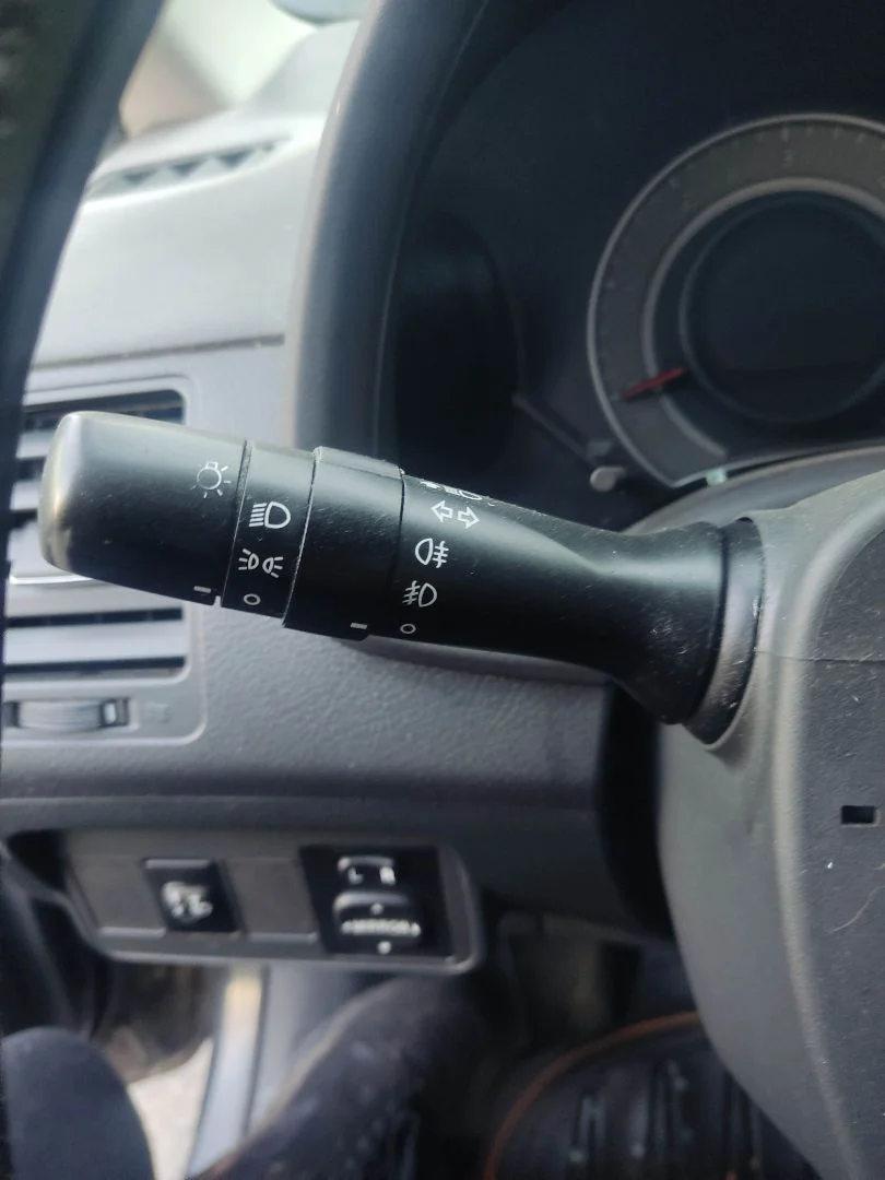 Foto de MANDO INTERMITENTES TOYOTA COROLLA (E15) 1.4 Turbodiesel CAT (90 CV / 66 KW)