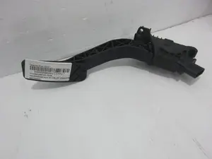 Foto de POTENCIOMETRO PEDAL VOLKSWAGEN GOLF VII (5G1/BE1) referencia 5Q2723503D