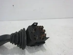 Foto de MANDO INTERMITENTES OPEL CORSA B 1.0 12V CAT (X 10 XE / LW3) (54 CV / 40 KW) referencia 90221174 foto 2
