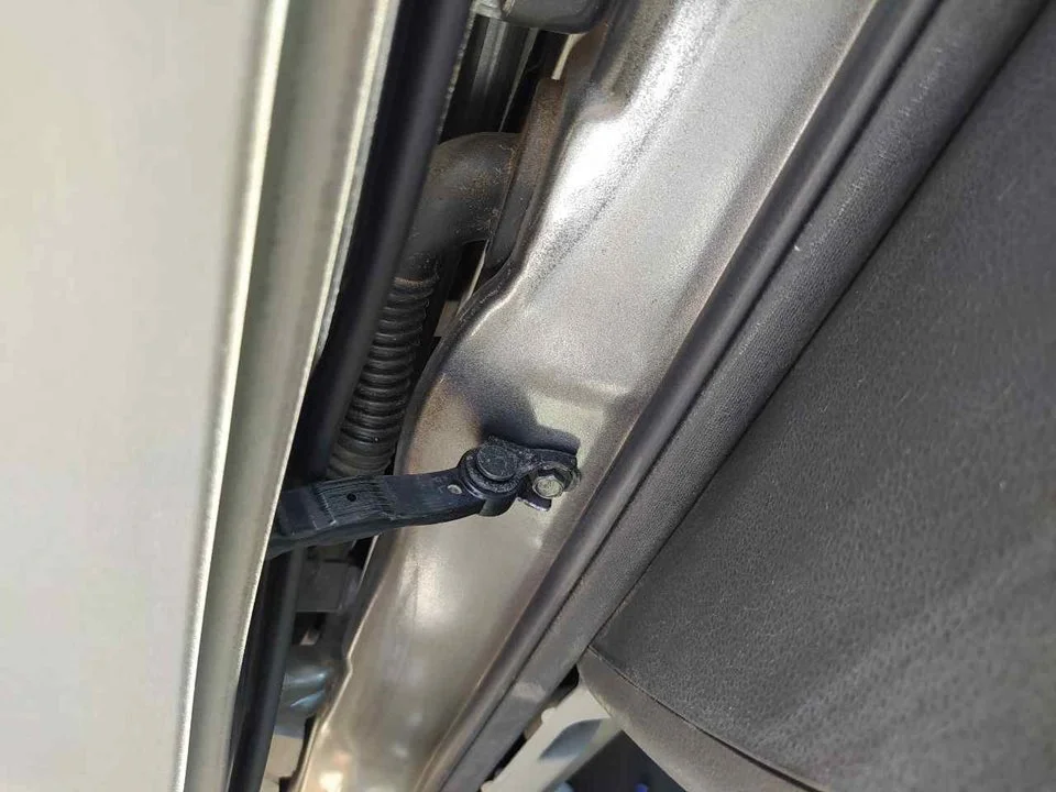 Foto de NO IDENTIFICADO NISSAN X-TRAIL (T30) 2.2 16V Turbodiesel CAT (114 CV / 84 KW) referencia 824308H30A
