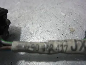 Foto de MANDO ELEVALUNAS DELANTERO IZQUIERDO OPEL CORSA B referencia 90482477 foto 5