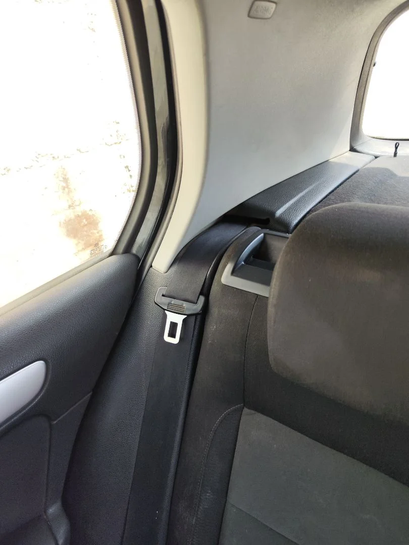 Foto de CINTURON SEGURIDAD TRASERO DERECHO VOLKSWAGEN GOLF VI (5K1)(10.2008) 2.0 TDI (110 CV / 81 KW)