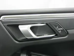 Foto de GUARNECIDO PUERTA DELANTERA DERECHA PORSCHE MACAN (95BA) referencia 95B867106 foto 5