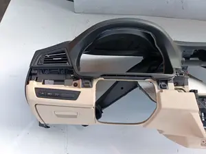 Foto de SALPICADERO BMW SERIE 5 TOURING (F11) 2.0 Turbodiesel (218 CV / 160 KW) foto 2