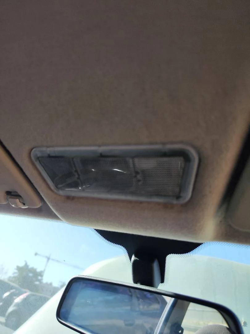 Foto de LUZ INTERIOR OPEL CORSA C 1.2 16V CAT (Z 12 XEP / LB4) (80 CV / 59 KW)