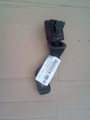 Foto de MANDO INTERMITENTES OPEL CORSA C 1.2 16V CAT (Z 12 XE / LW4) (75 CV / 55 KW) referencia 09185413 foto 2