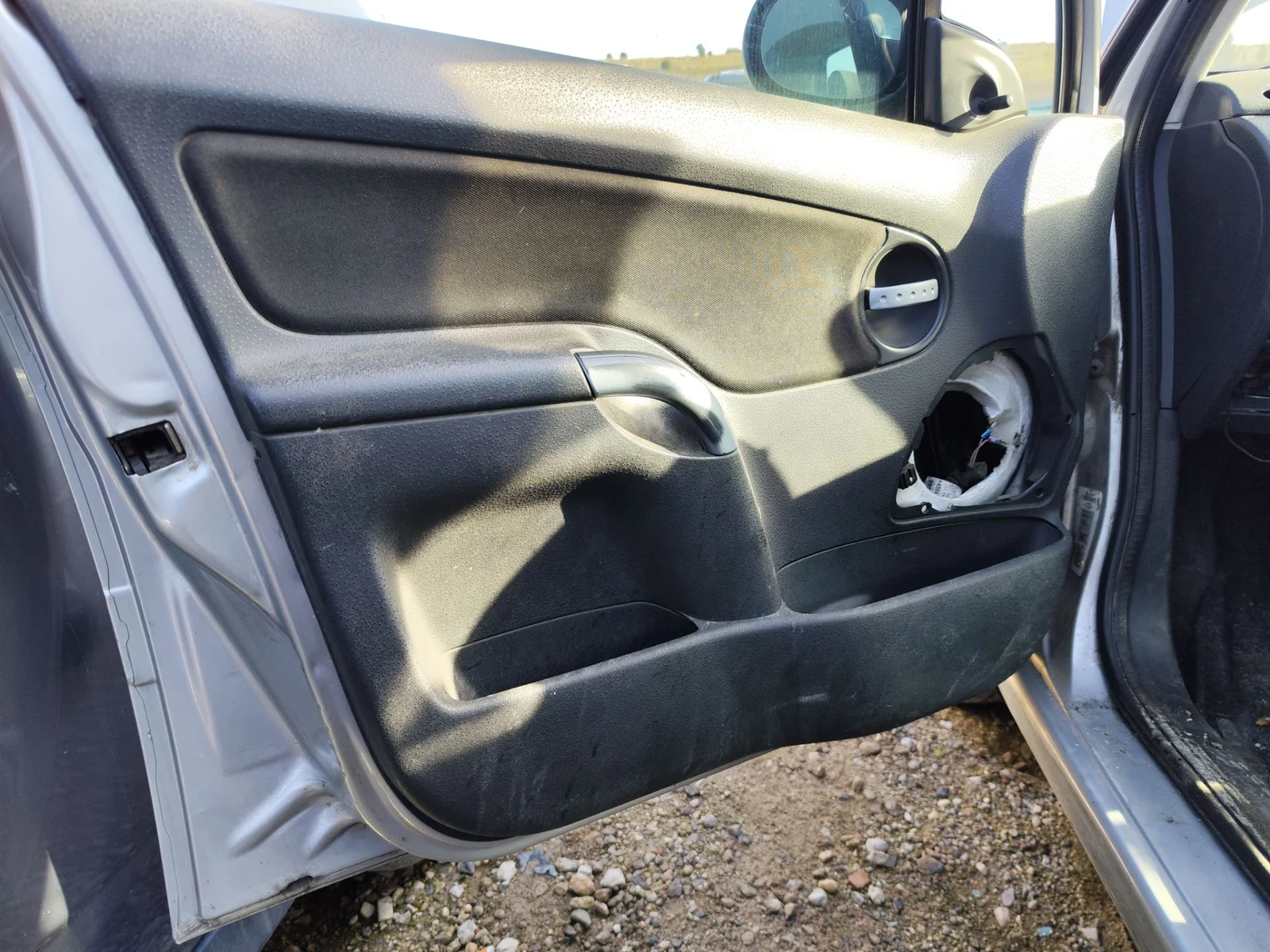 Foto de GUARNECIDO PUERTA DELANTERA IZQUIERDA CITROEN C3 1.4 (73 CV / 54 KW)