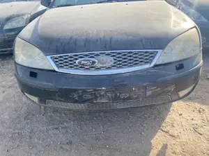 Foto de PARAGOLPES DELANTERO FORD MONDEO BERLINA (GE)