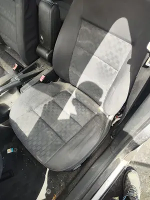 Foto de ASIENTO DELANTERO IZQUIERDO AUDI A6 BERLINA (4B2) 2.5 V6 24V TDI (180 CV / 132 KW)