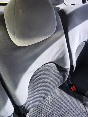 Foto de ASIENTO TRASERO MEDIO CITROEN XSARA PICASSO 1.6 HDi CAT (9HY / DV6TED4) (109 CV / 80 KW) foto 2