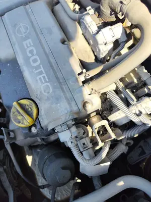 Foto de BOBINA ENCENDIDO OPEL CORSA C 1.2 16V CAT (Z 12 XEP / LB4) (80 CV / 59 KW)