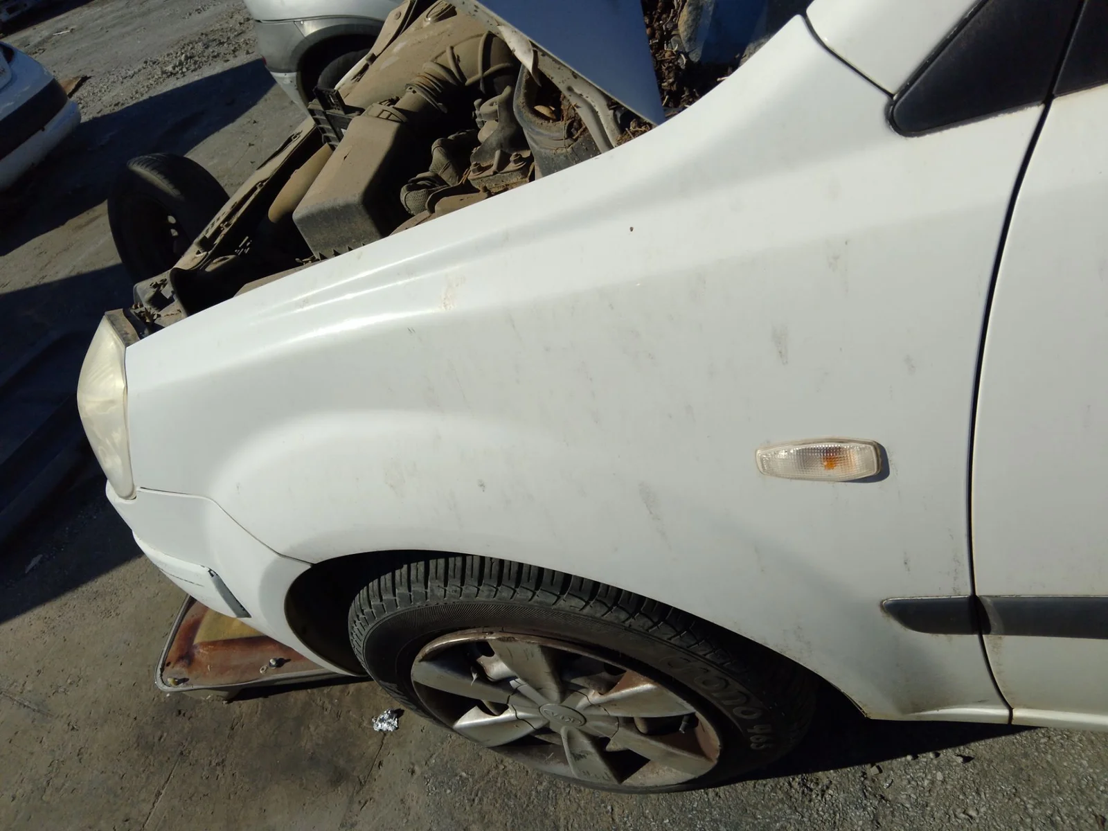Foto de ALETA DELANTERA IZQUIERDA KIA RIO (JB) 1.5 CRDi (110 CV / 81 KW)