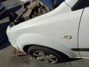 Foto de ALETA DELANTERA IZQUIERDA KIA RIO (JB) 1.5 CRDi (110 CV / 81 KW)