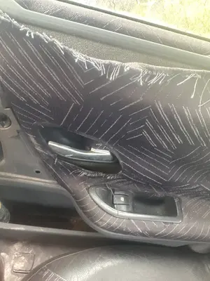 Foto de MANETA INTERIOR TRASERA DERECHA RENAULT LAGUNA II (BG0) 2.0  (135 CV / 99 KW) referencia 8200000724