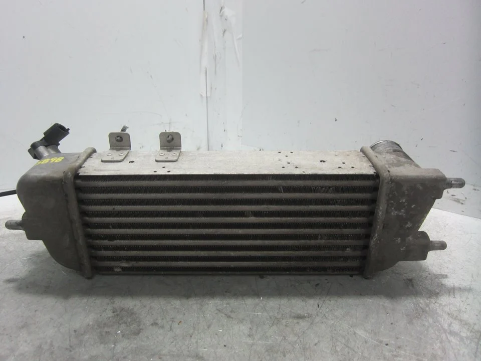 Foto de INTERCOOLER KIA CEED (ED) 1.6 CRDi CAT (90 CV / 66 KW) referencia 282712A610