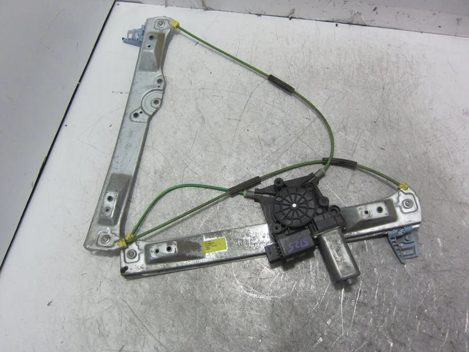 Foto de ELEVALUNAS DELANTERO IZQUIERDO OPEL CORSA D 1.3 16V CDTI (75 CV / 55 KW) referencia 013188487