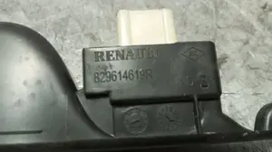 Foto de MANDO ELEVALUNAS TRASERO DERECHO RENAULT CAPTUR I 1.5 dCi Diesel FAP (110 CV / 81 KW) referencia 829614619R foto 4