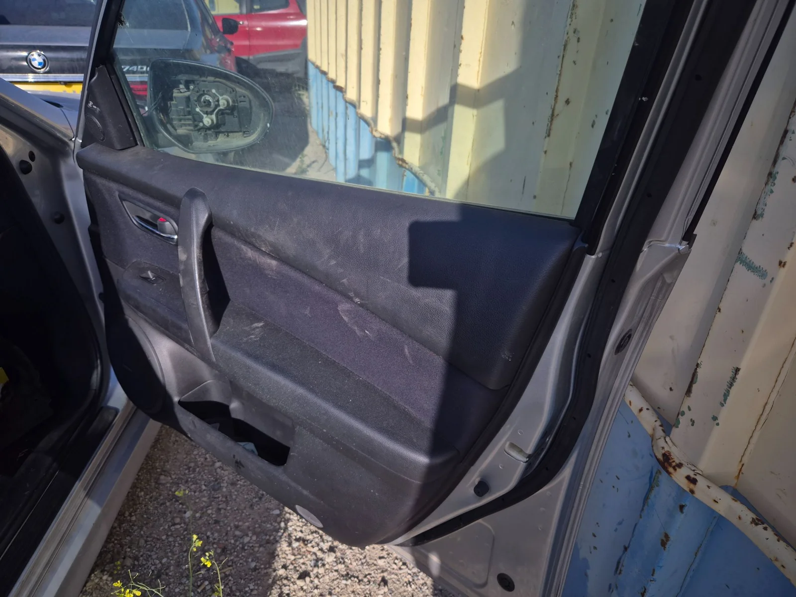 Foto de RETENEDOR PUERTA MAZDA 6 BERLINA (GH) 2.2 Turbodiesel CAT (163 CV / 120 KW)
