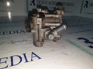 Foto de BOMBA DIRECCION BMW SERIE 5 BERLINA (E39) referencia 2246152 foto 3