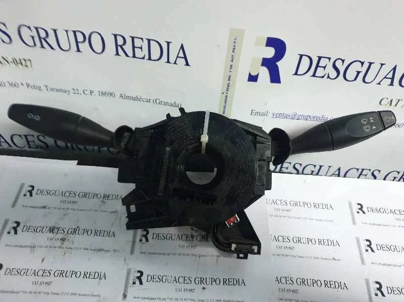Foto de MANDO MULTIFUNCION FORD FOCUS BERLINA (CAK) referencia 98AB14A664BF