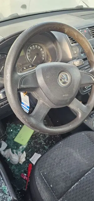 Foto de AIRBAG DELANTERO IZQUIERDO SKODA FABIA (5J2) 1.2  (60 CV / 44 KW)