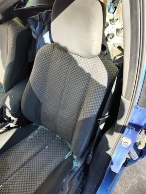 Foto de ASIENTO DELANTERO IZQUIERDO RENAULT MEGANE II BERLINA 5P 1.5 dCi Diesel (101 CV / 74 KW) foto 2